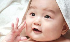 冬季寶寶總是愛抓臉怎么回事