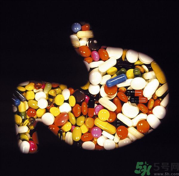 胃藥是飯前吃好還是飯后吃好？胃藥是痛的時候吃嗎？