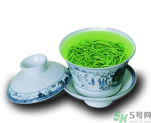 春天喝紅茶好不好？春天喝紅茶還是喝綠茶好呢？