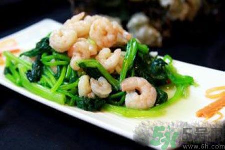 菠菜可以喝豆腐一起吃嗎？菠菜可以喝蝦一起吃嗎？