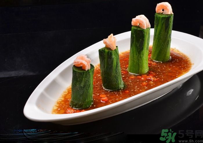 菠菜可以喝豆腐一起吃嗎？菠菜可以喝蝦一起吃嗎？