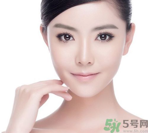 身體美白有哪些小妙招？要想美白要注意什么？