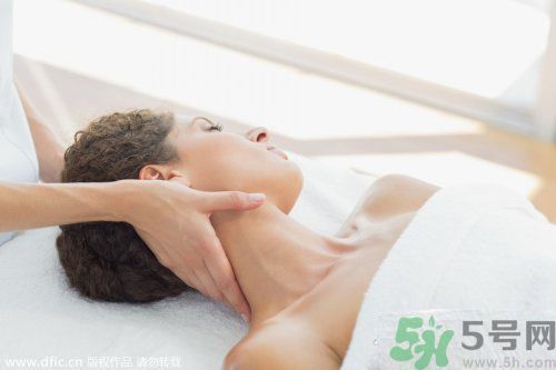 落枕了怎么辦？落枕了什么方法最有效？