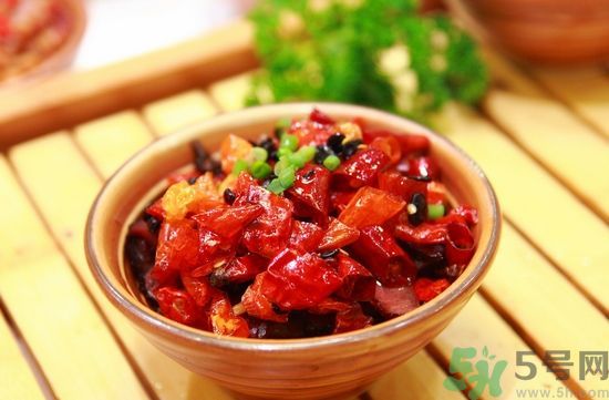 高血壓不能吃什么食物？高血壓應該吃什么食物？