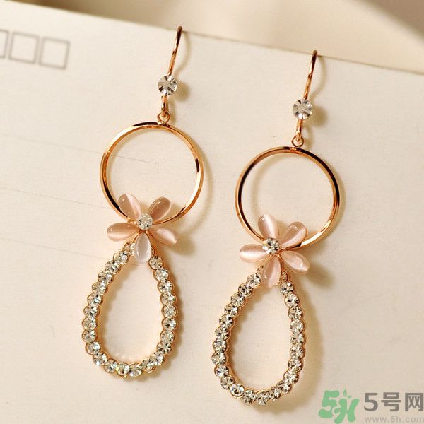 耳環適合臉型氣質最重要？不同臉型適合什么耳環？
