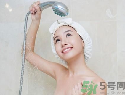 經期可以洗澡嗎？經期可以洗頭嗎？