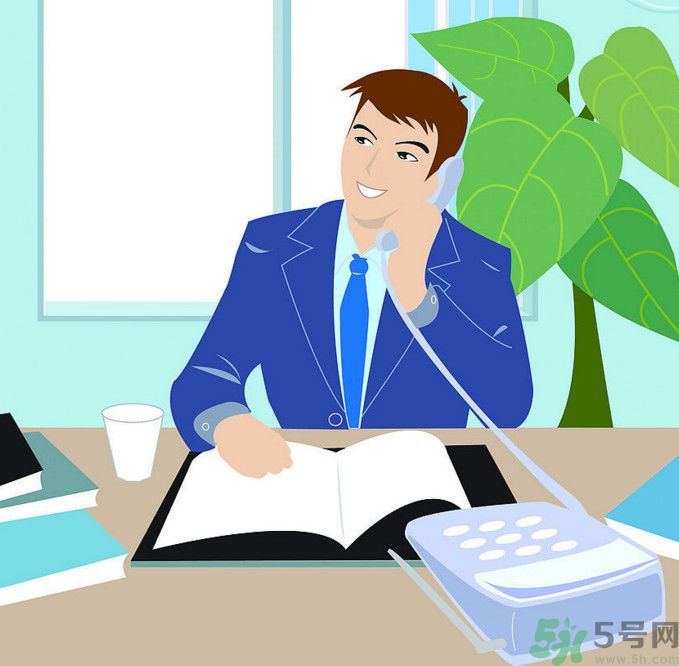 久坐會得腰間盤突出嗎？久坐有什么壞處？