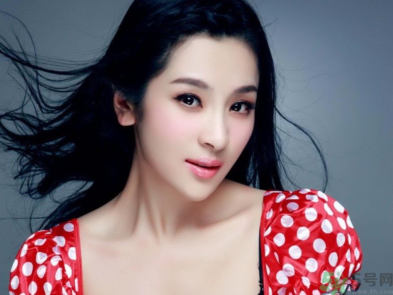 女生手腳冰涼是什么原因？手腳冰涼怎么調(diào)理？
