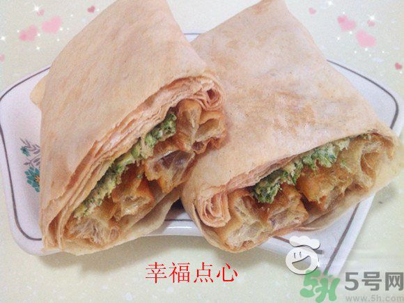 香椿雞蛋餅怎么做？香椿煎蛋餅怎么才能好吃？