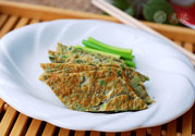 香椿雞蛋餅怎么做？香椿煎蛋餅怎么才能好吃？