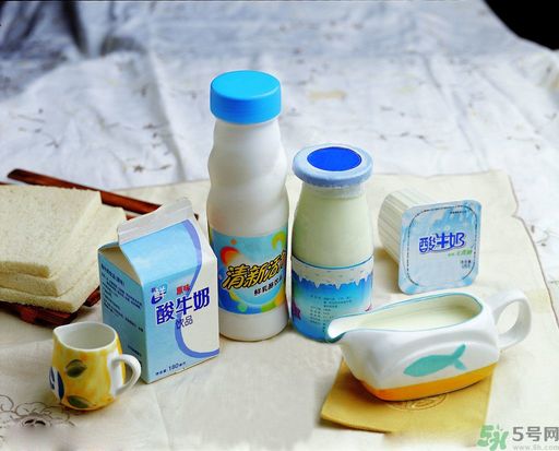高血脂可以吃雞蛋嗎？高血脂可以喝牛奶嗎？