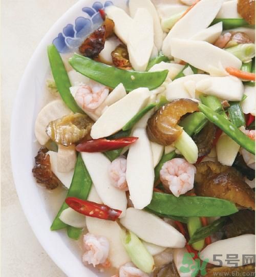 地皮菜可以炒山藥嗎？地皮菜炒山藥能吃嗎？