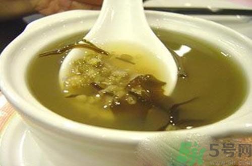 皮膚過(guò)敏怎么辦？皮膚過(guò)敏吃什么？
