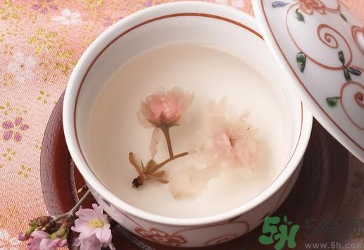 適合女性喝的茶有哪些？女性春季喝什么茶最好？