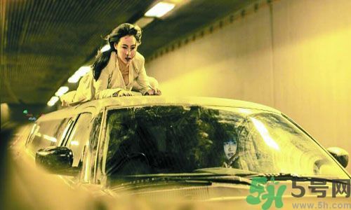 張柏芝為什么失控？張柏芝復出影壇的原因是什么？