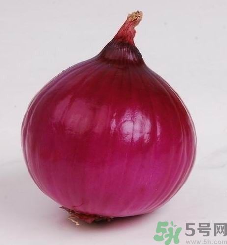 切洋蔥怎么才能流淚？切洋蔥10個(gè)妙招絕對不流淚！