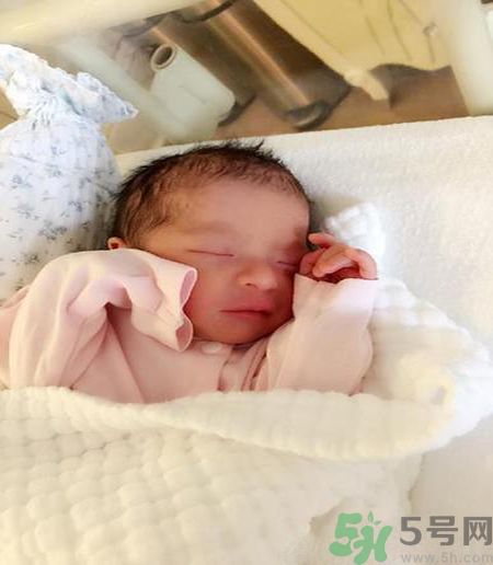 戴倩嬌產女是怎么回事？戴嬌倩的老公是誰？