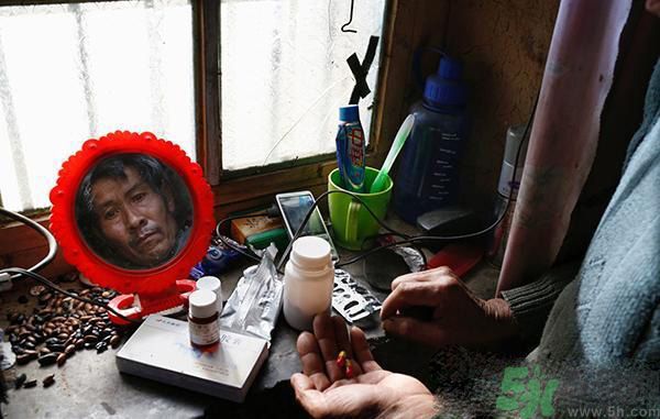 小鎮百人患塵肺病的原因是什么？塵肺病是什么病？