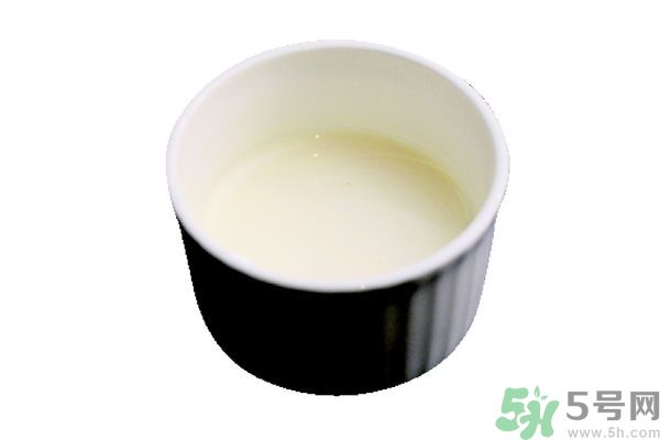 牛奶過期了還能怎么利用？牛奶能去魚腥味嗎？