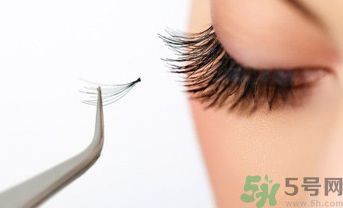為什么種睫毛眼睛會發腫?種睫毛眼睛腫了怎么辦?