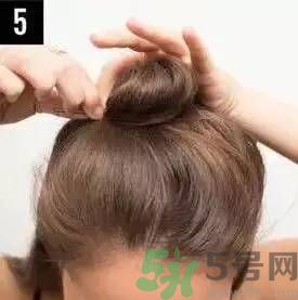 半丸子頭怎么扎?半丸子頭扎發視頻教程