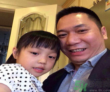小四月是誰？小四月的爸爸是誰？