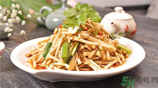 黃瓜可以和魚腥草涼拌一起吃嗎？黃瓜涼拌魚腥草好吃嗎？