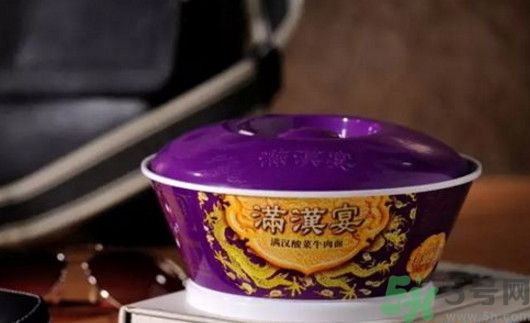 滿漢宴方便面多少錢一桶？滿漢宴方便面多少錢一箱？