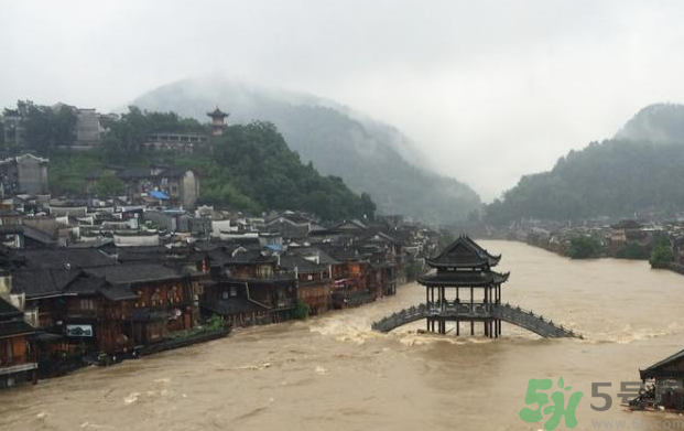 湖南為什么出現暴雨？湖南暴雨受災嚴重情況？