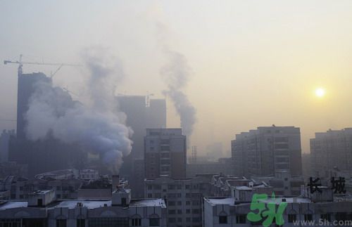 全國(guó)空氣質(zhì)量排名是怎樣的？遇到霧霾天氣怎么辦？