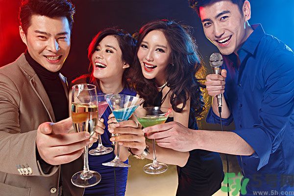 喝酒怎樣才能不傷身？飲酒要注意些什么？