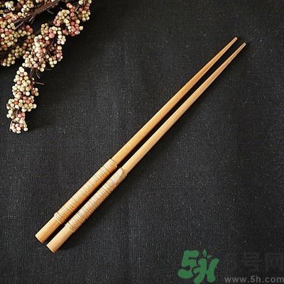 筷子要多久換一次才好？怎么用筷子最健康？