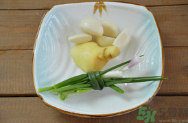 煲湯用什么鍋好？燉雞湯用什么鍋好呢？