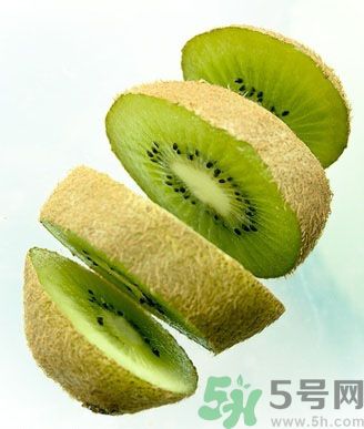 牙齦出血吃獼猴桃有用嗎？吃獼猴桃能治牙齦出血嗎？