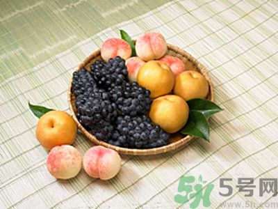 桃子和梨子能一起吃嗎？桃子和梨子一起吃好嗎？