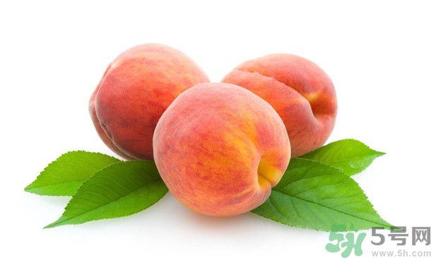 桃子上有紅點(diǎn)能吃嗎？桃子上有黑點(diǎn)可以吃嗎？