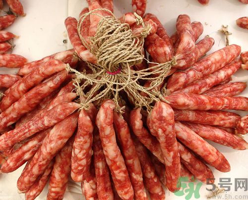臘腸發霉還能吃嗎？臘腸發霉要怎么辦？