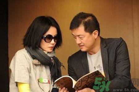 李亞鵬寫給王菲的情詩寫了什么？王菲和李亞鵬為什么離婚？