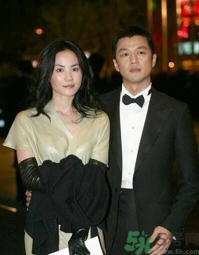 李亞鵬寫給王菲的情詩寫了什么？王菲和李亞鵬為什么離婚？