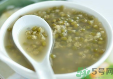 綠豆湯是酸性還是堿性?綠豆湯是堿性的嗎?