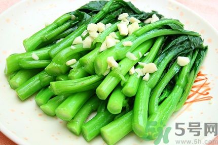 炒青菜為什么發(fā)黑？炒青菜發(fā)黑怎么辦？