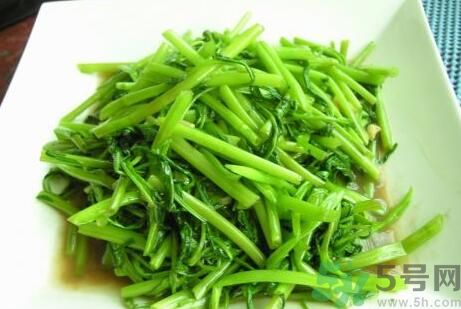 炒空心菜發(fā)黑怎么辦？空心菜怎么炒不發(fā)黑？
