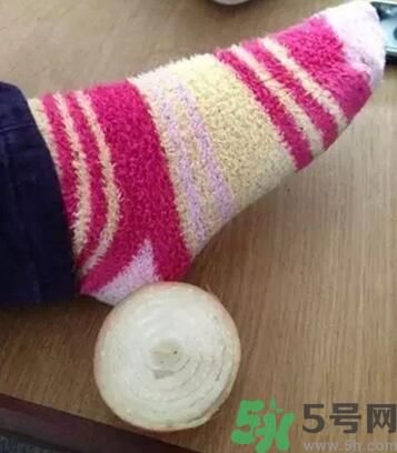 發燒可以吃洋蔥嗎？發燒能吃洋蔥嗎？