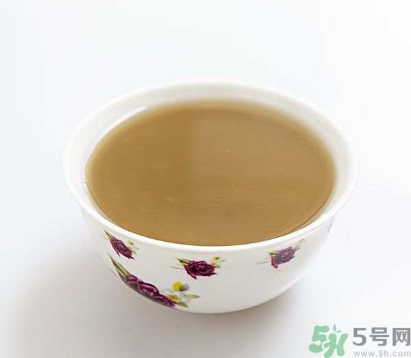 綠豆煮出來為什么是紅色的？怎么煮綠豆湯不發紅？