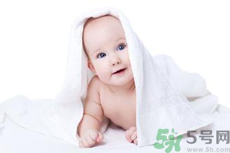 寶寶可以用清涼油嗎？寶寶多大了可以用清涼油？
