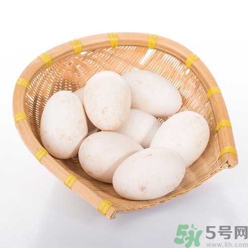 鵝蛋和鴨蛋哪個好？鵝蛋和鴨蛋哪個清火效果好？