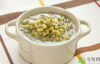 皮膚過敏能吃綠豆嗎？皮膚過敏能不能喝綠豆湯？