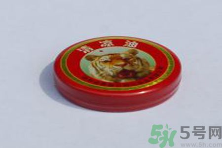 清涼油可以治感冒嗎？清涼油怎么治感冒？