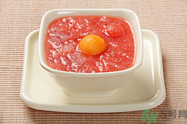 吃西瓜可以美容嗎？吃西瓜對(duì)皮膚有什么好處