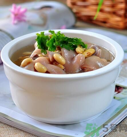 夏天吃黃豆好嗎？夏天吃黃豆有什么好處？